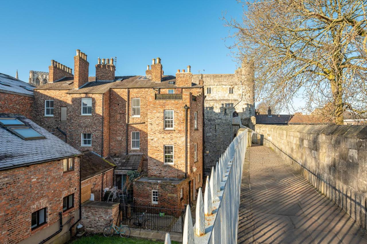 Roman Walls View York Dış mekan fotoğraf